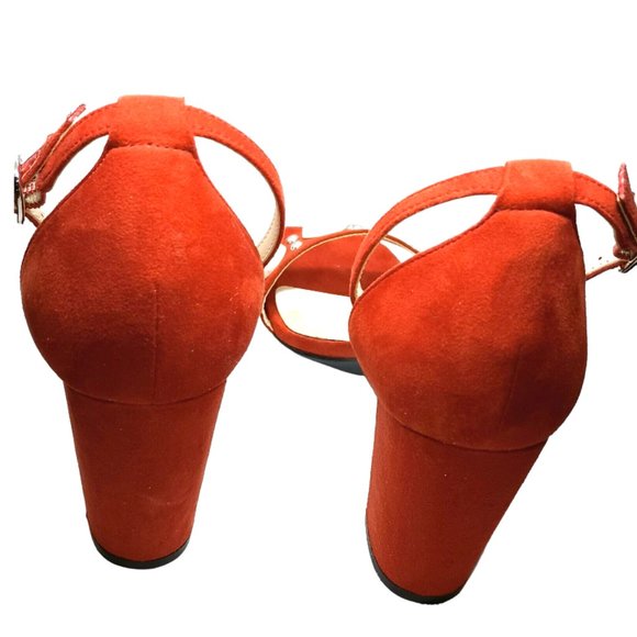 Unisa Red Shoes Open Toe with Faux Pearls and Studs Size 8.5 - Picture 3 of 3